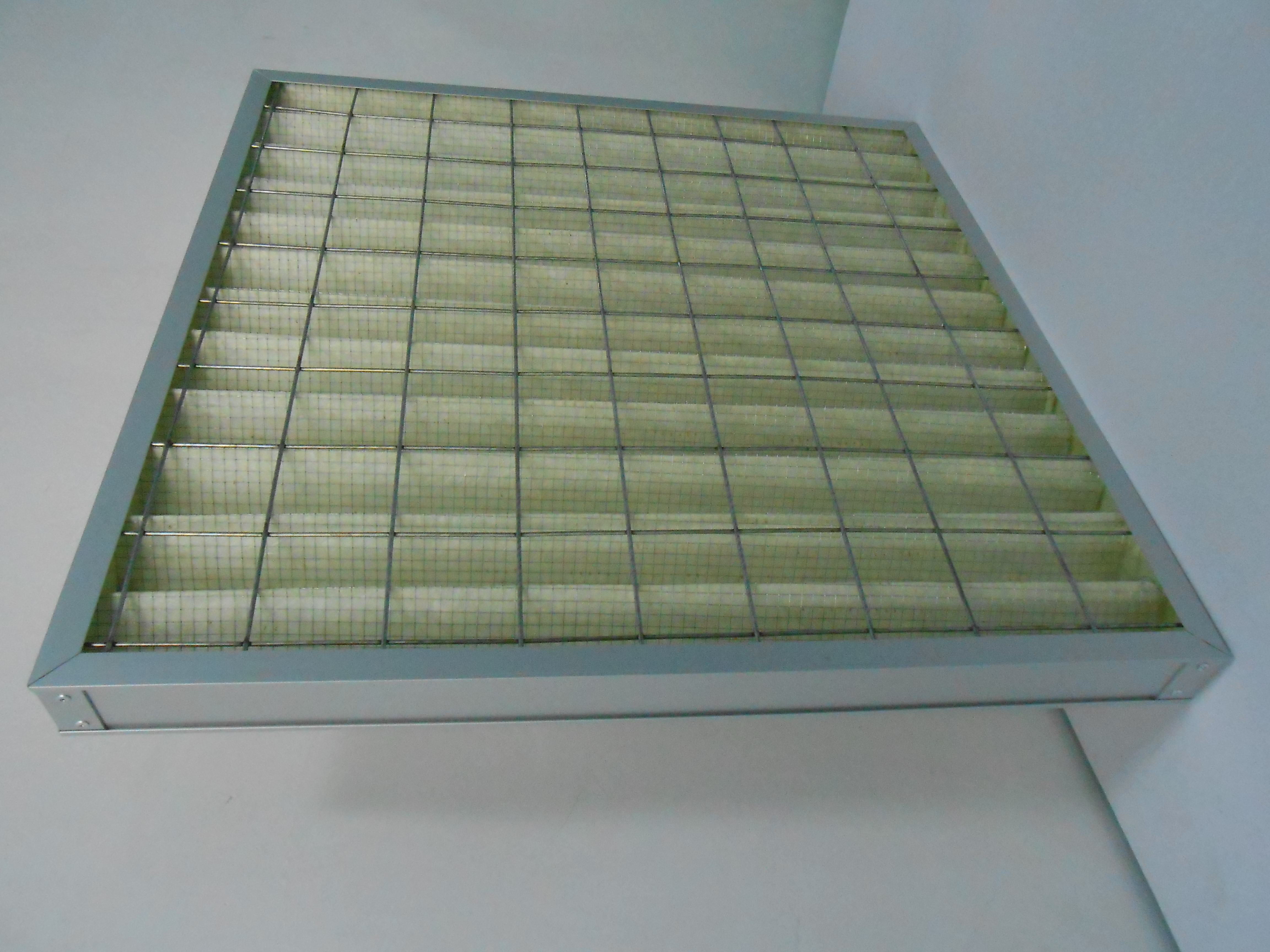 2.3 Medium Efficiency Concertina Air Filter