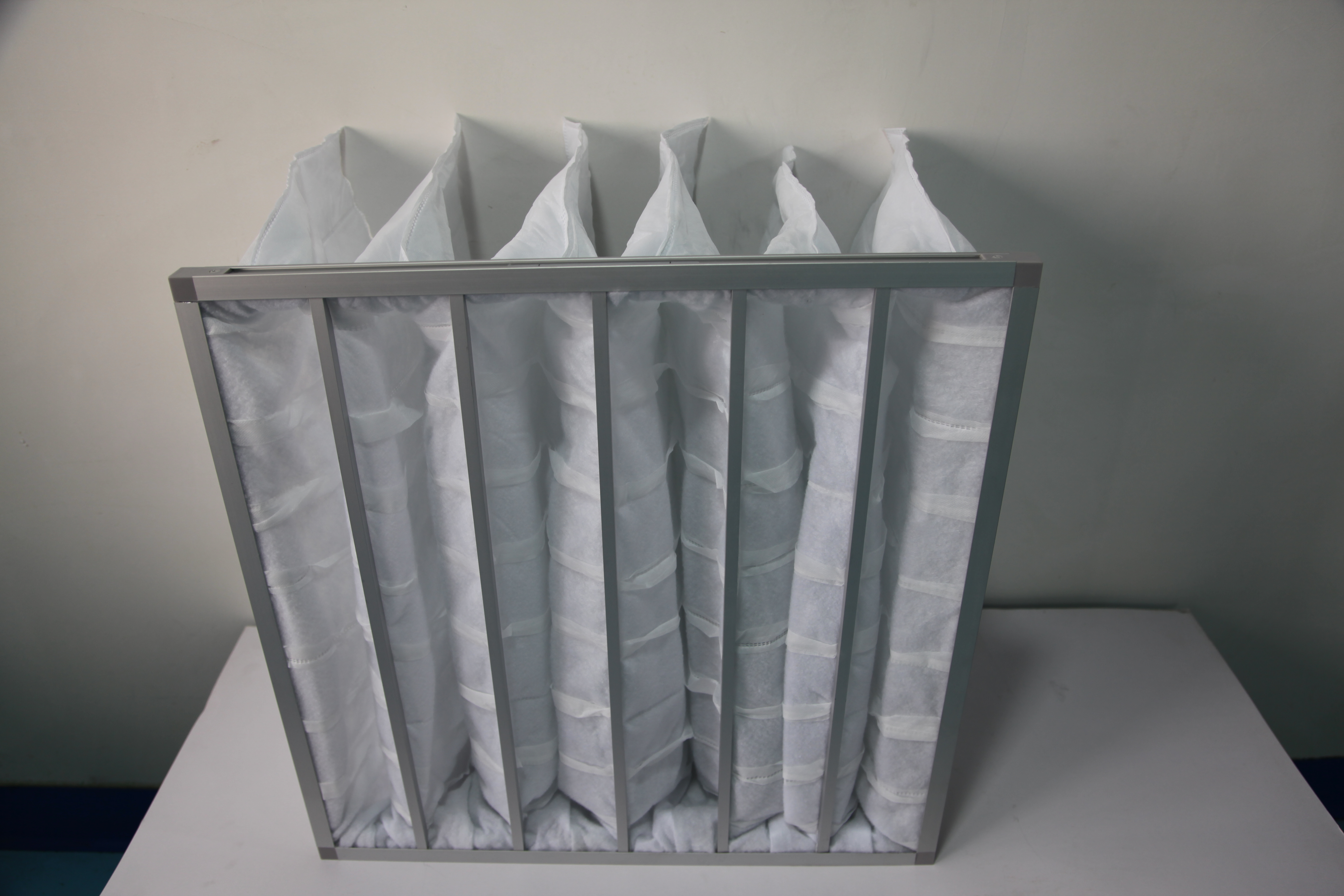 3.9 Coarse Efficiency Bag Air Filter