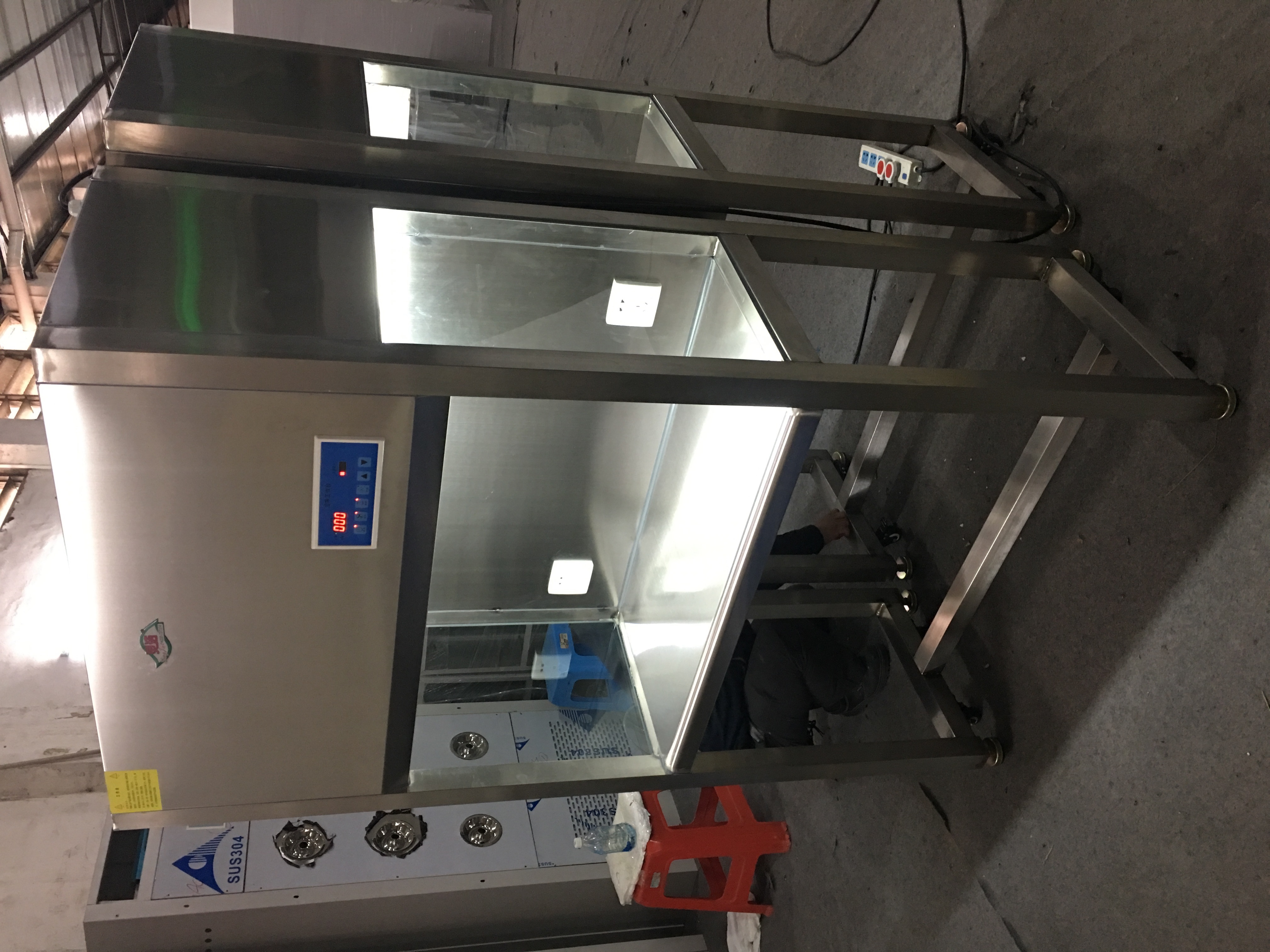 4.8 Vertical Flow Ultra Clean Workbench