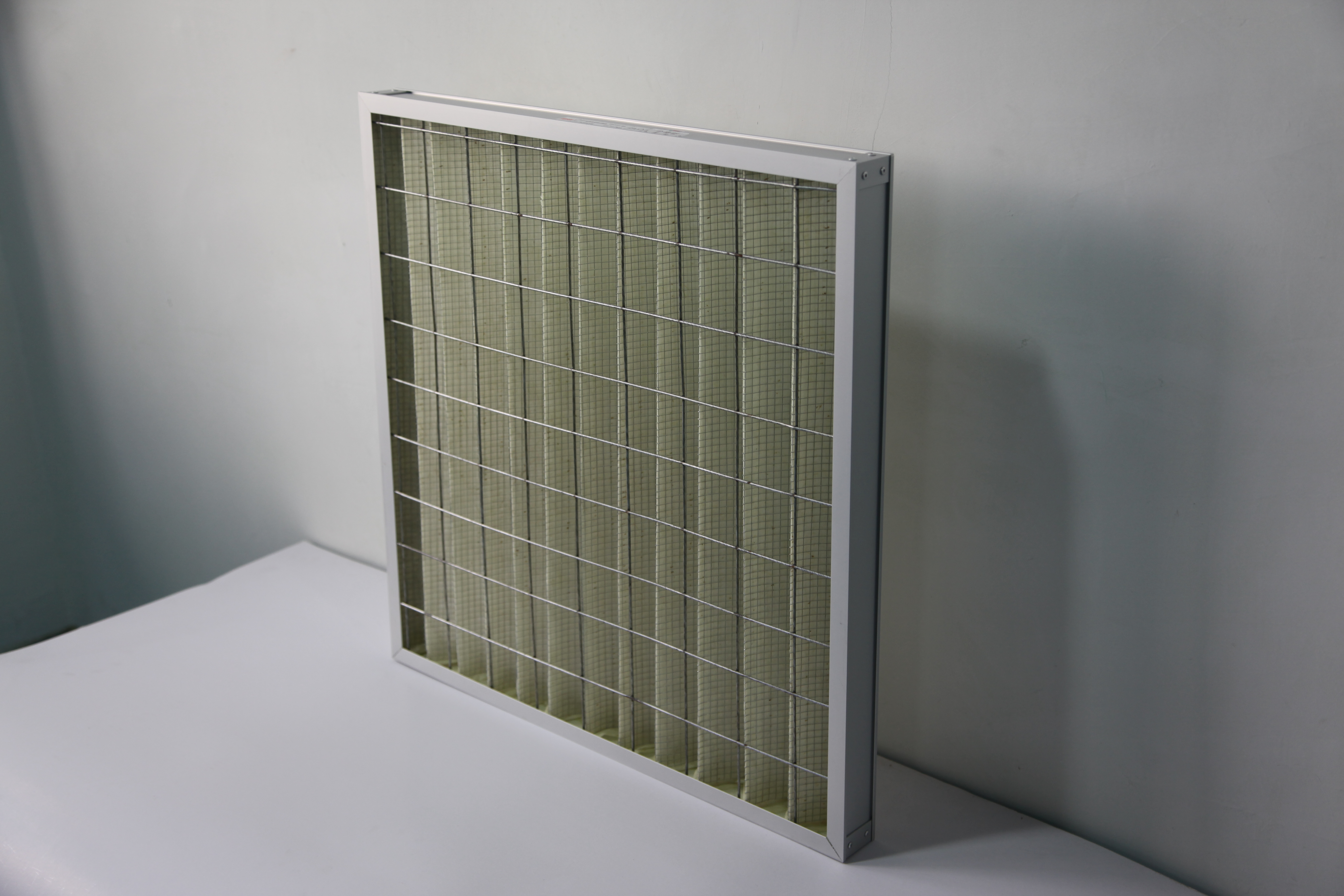 2.3 Medium Efficiency Concertina Air Filter