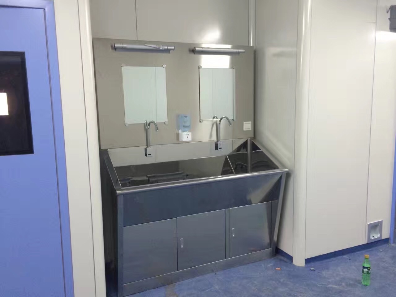 4.17 Medical&Ordinary Hand Wash Sink