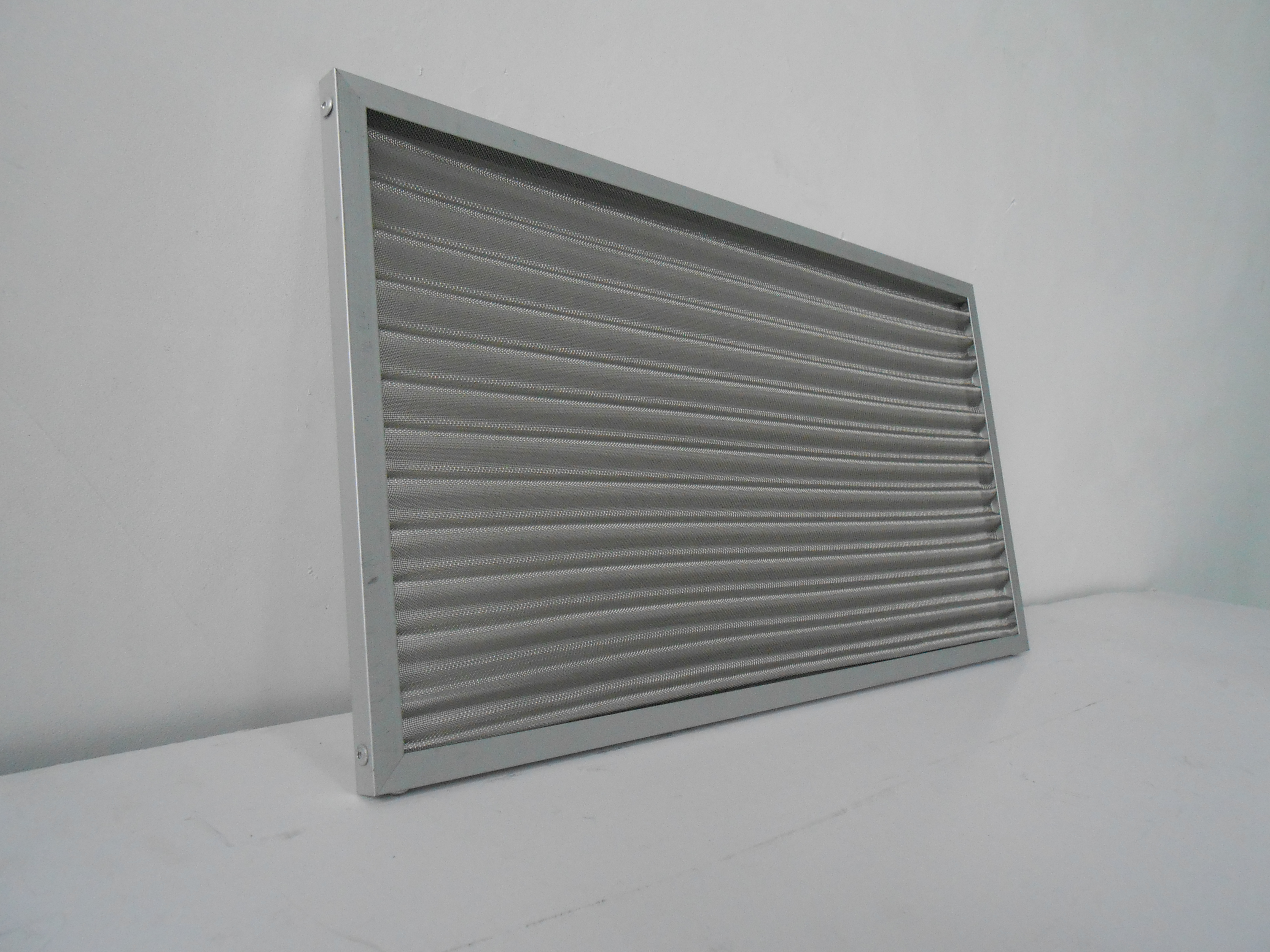 3.7 Coarse Efficiency Metal Mesh Air Filter