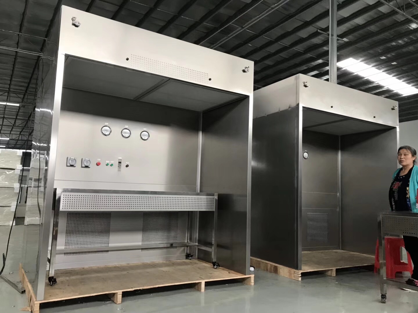 4.14 Negative Pressure Weighing Booth